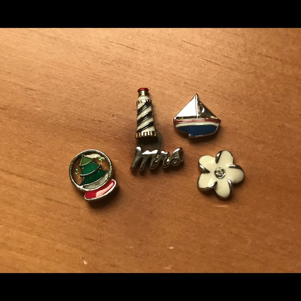 @karenszilli Set of 5 Origami Owl charms